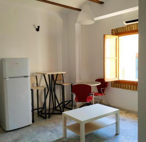 بنسيون Apartamentos Con Encanto En Pleno Casco Antiguo Ron Valenciayole