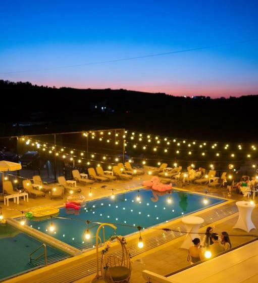 פנסיון Aqua Metropol