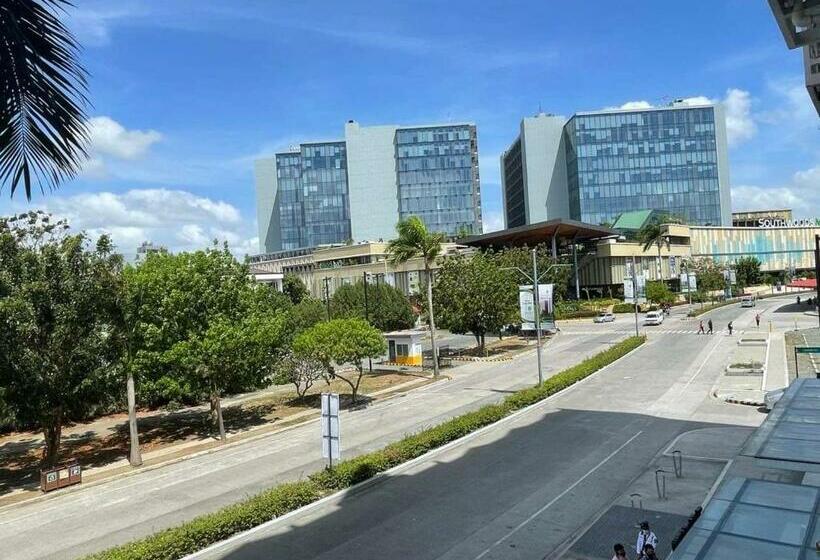 ペンション Elie S Home Holland Park