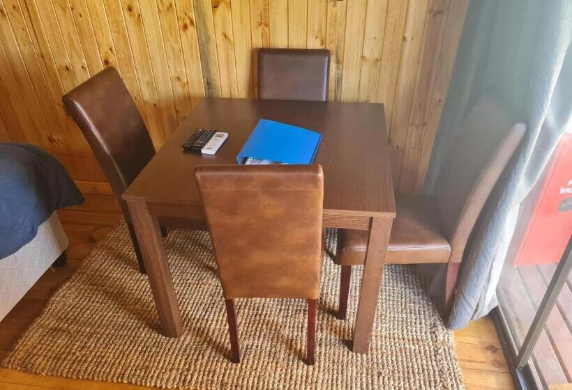 פנסיון Overnight At Prieska