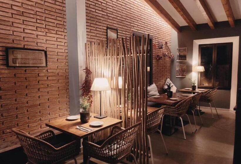 ōrigins Hotel Boutique   Adults Only