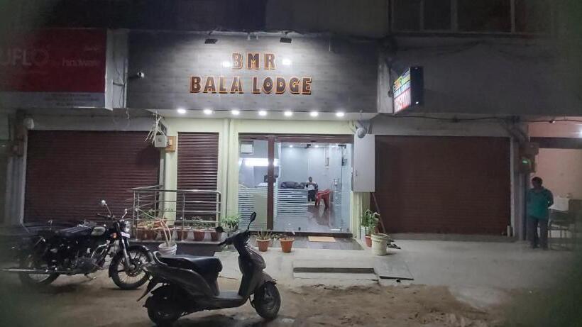 בית מלון כפרי Bmr Bala Lodge