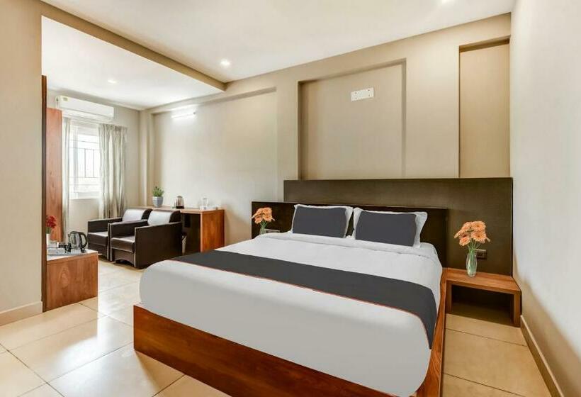 فندق Collection O Yashas Serviced Apartment