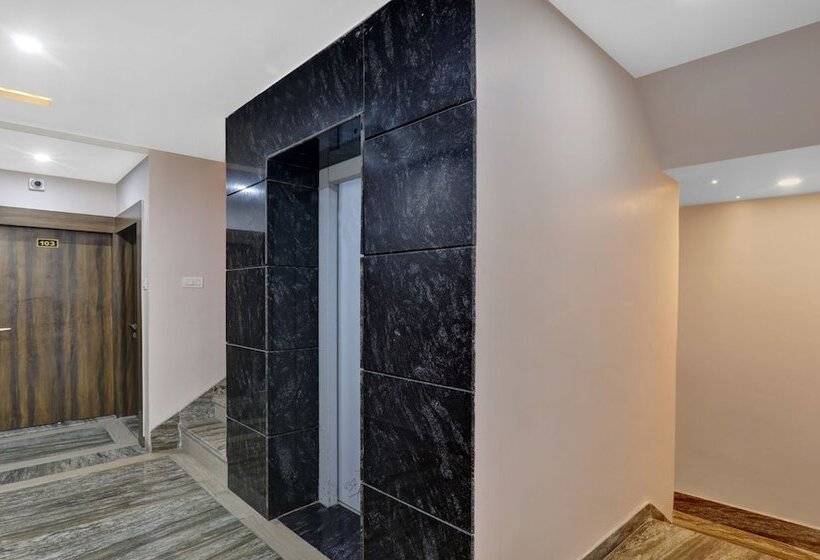 Itsy Hotels Royal Galaxy