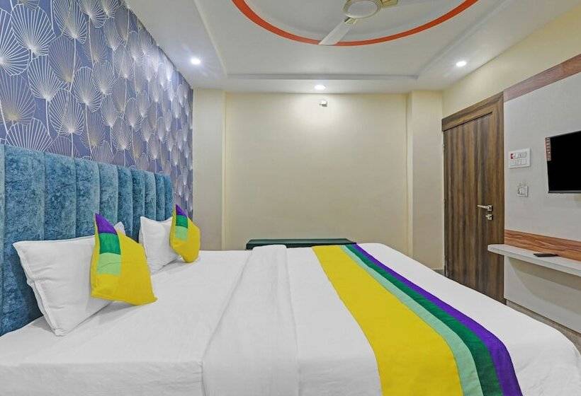 Itsy Hotels Royal Galaxy