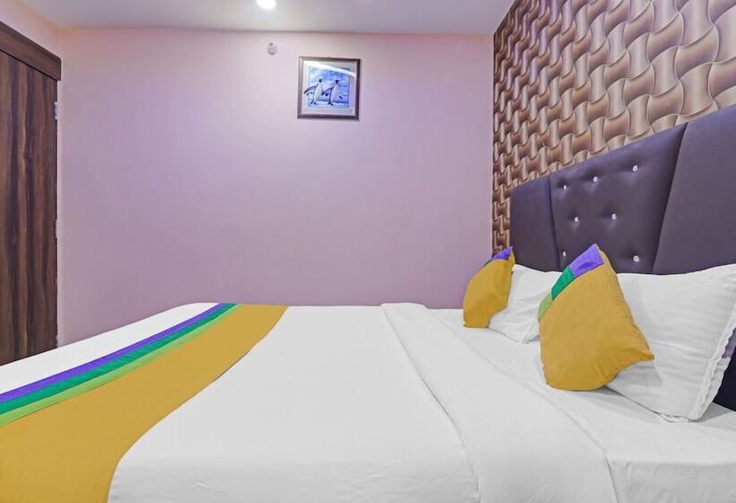 Itsy Hotels Royal Galaxy