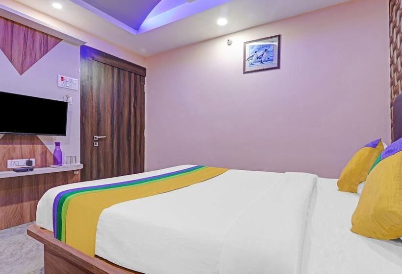 Itsy Hotels Royal Galaxy