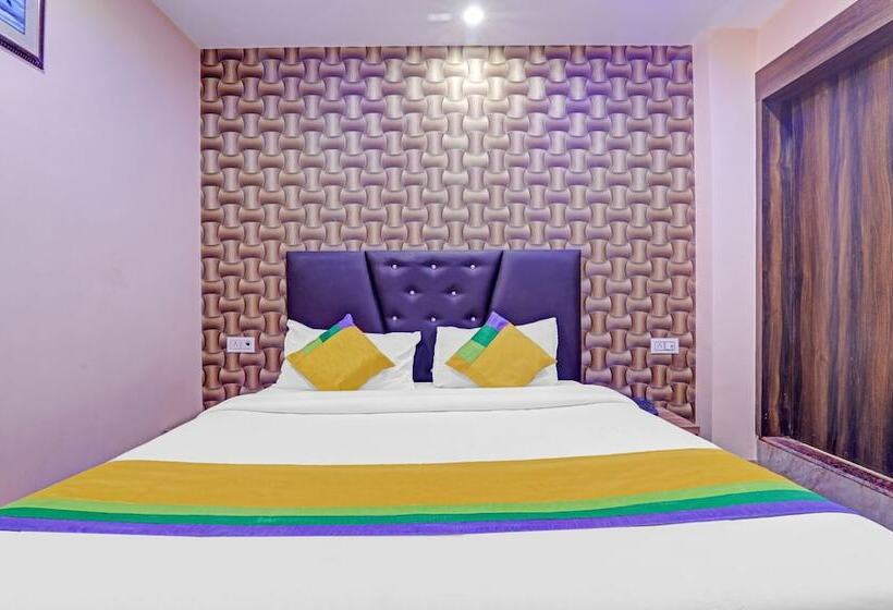 Itsy Hotels Royal Galaxy