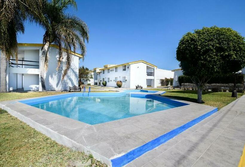 בית מלון כפרי Jm Ejecutivo Celaya,centro Histórico