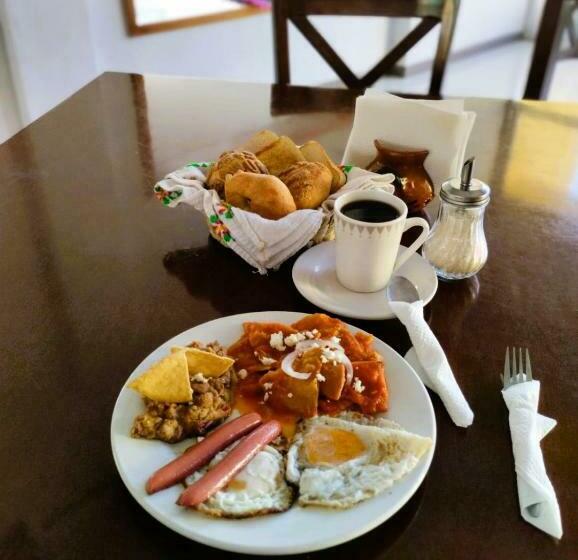 בית מלון כפרי Jm Ejecutivo Celaya,centro Histórico