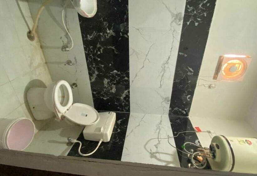 فندق Oyo 85866 S K