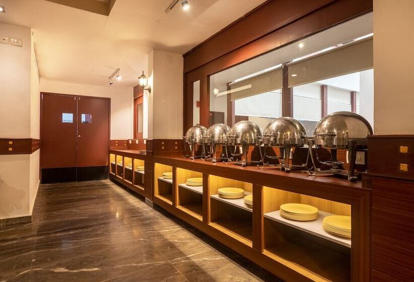 Zip By Spree Hotels Mangala Towers Thrissur