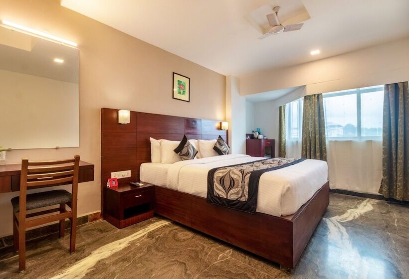 Zip By Spree Hotels Mangala Towers Thrissur