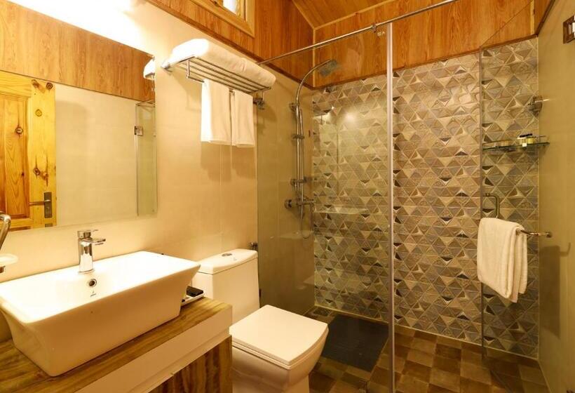 Justa Cliffend Resort & Spa Mashobra