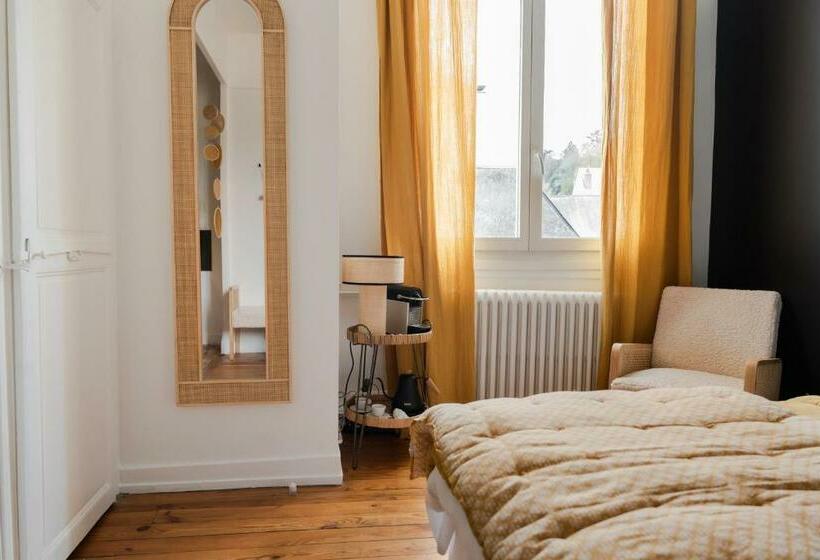 פנסיון Maison Hulotte