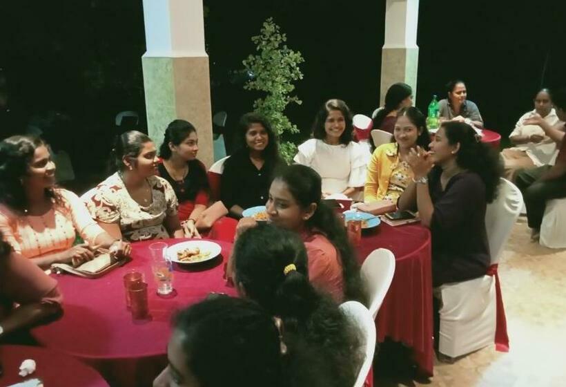 膳宿费 Nature View