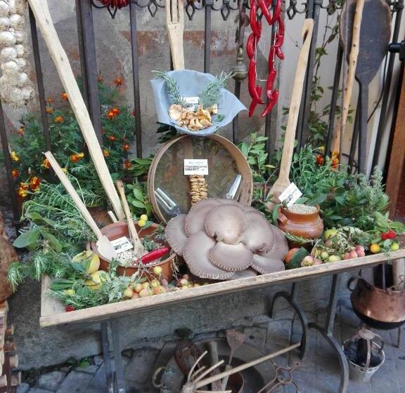 ペンション Room In Casa Castiglia A Woodhouse With Beautiful View Close Madonie Park