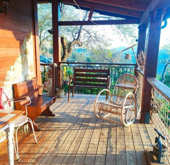 ペンション Room In Casa Castiglia A Woodhouse With Beautiful View Close Madonie Park