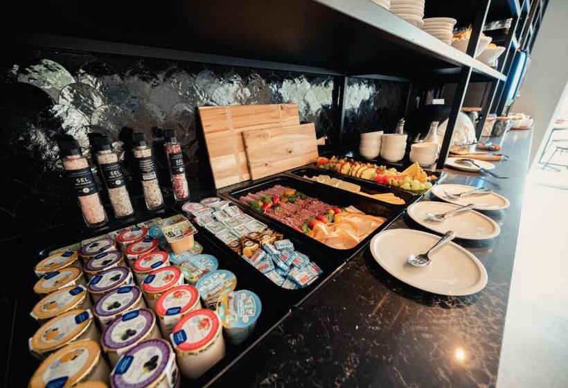 Van Der Valk Hotel Bloom