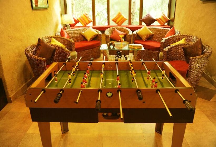 منتجع Aamod Dalhousie