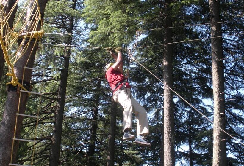 منتجع Aamod Dalhousie