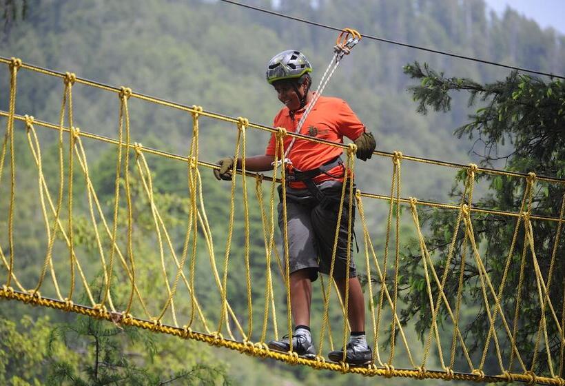 منتجع Aamod Dalhousie