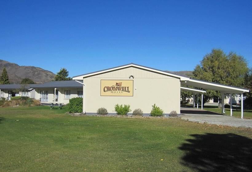 Cromwell Motel