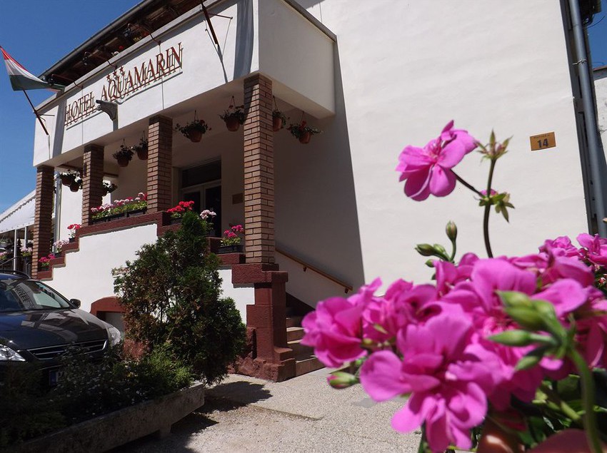 Отель Aquamarin