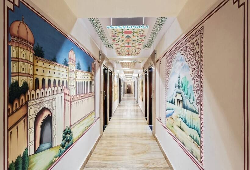 ホテル Arco Palace