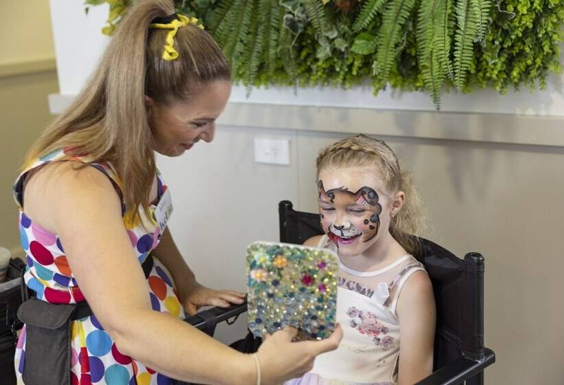 فندق Ashmore Palms Holiday Village