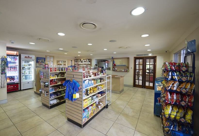 فندق Ashmore Palms Holiday Village