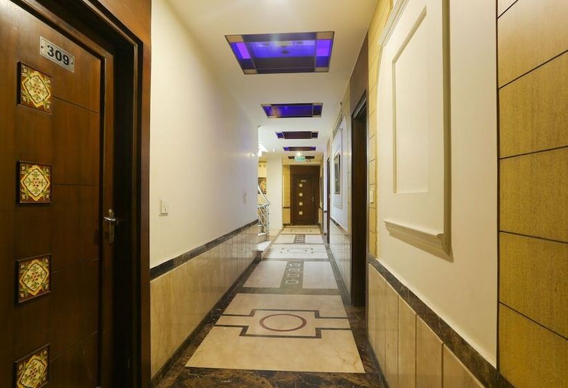 酒店 Blessings On Road Near New Delhi Railway Station