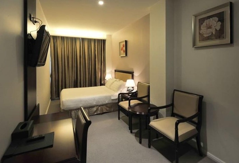 The Clarence Hotel Sydney