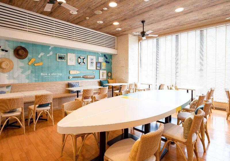 Отель Comfort Inn Naha Tomari Port