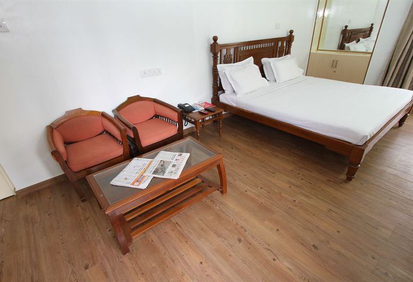 فندق Crescent Inn