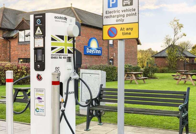 ホテル Days Inn Chesterfield   Tibshelf