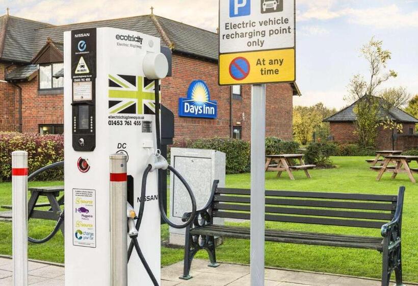 ホテル Days Inn Chesterfield   Tibshelf