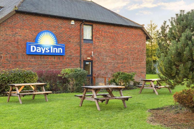 ホテル Days Inn Chesterfield   Tibshelf