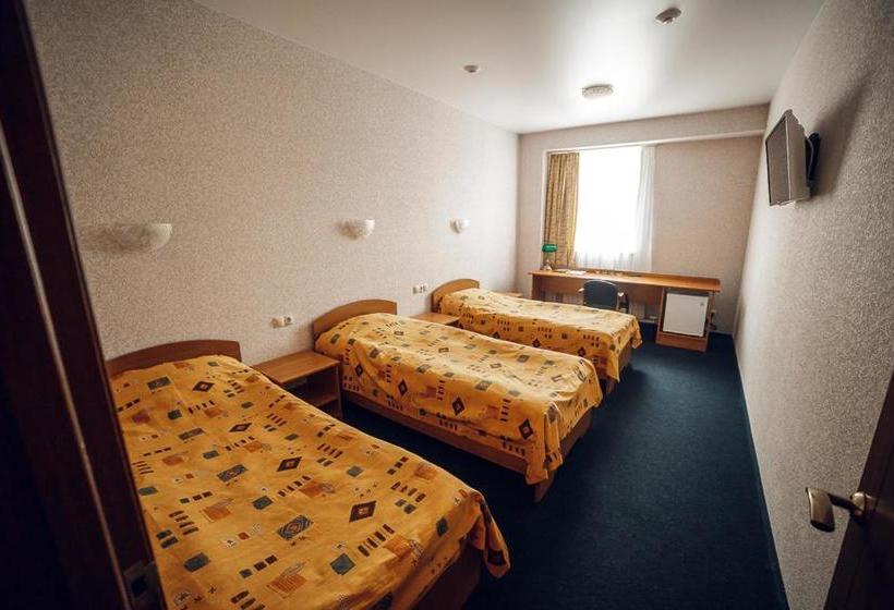 هتل Derzhavinskaya-tambov