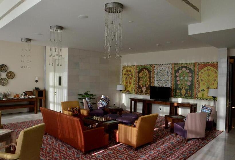 هتل Dushanbe Serena