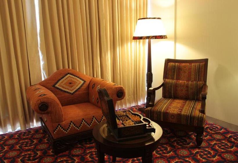 هتل Dushanbe Serena