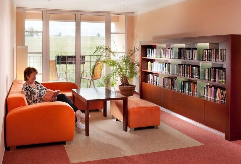 בית מלון כפרי Francis Palace