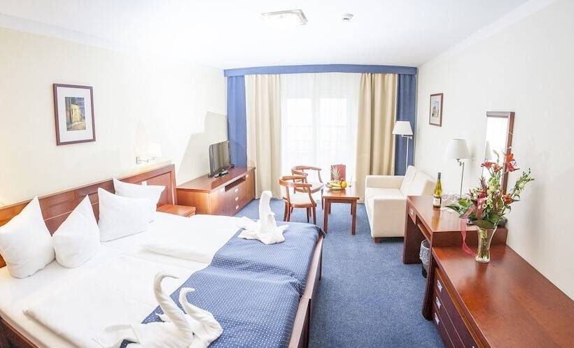 בית מלון כפרי Francis Palace