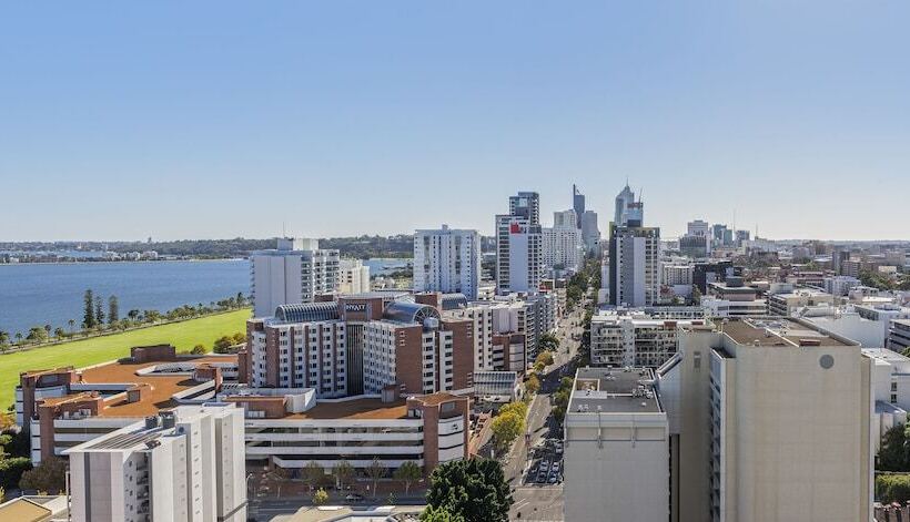 ホテル Fraser Suites Perth