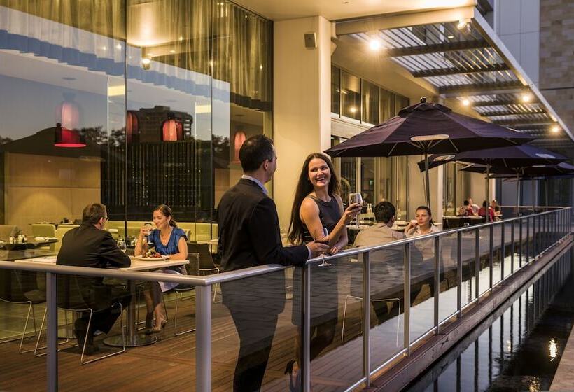 ホテル Fraser Suites Perth