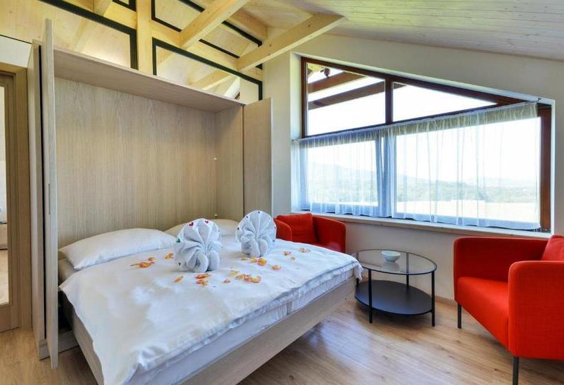 בית מלון כפרי Green Inn