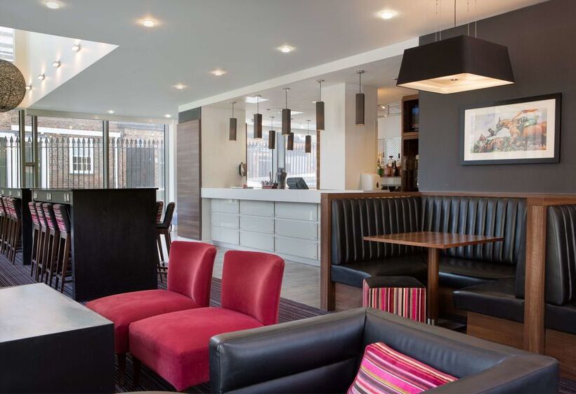 בית מלון כפרי Hampton By Hilton York