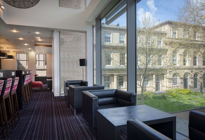 בית מלון כפרי Hampton By Hilton York