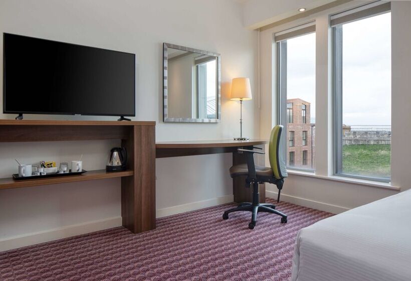 בית מלון כפרי Hampton By Hilton York