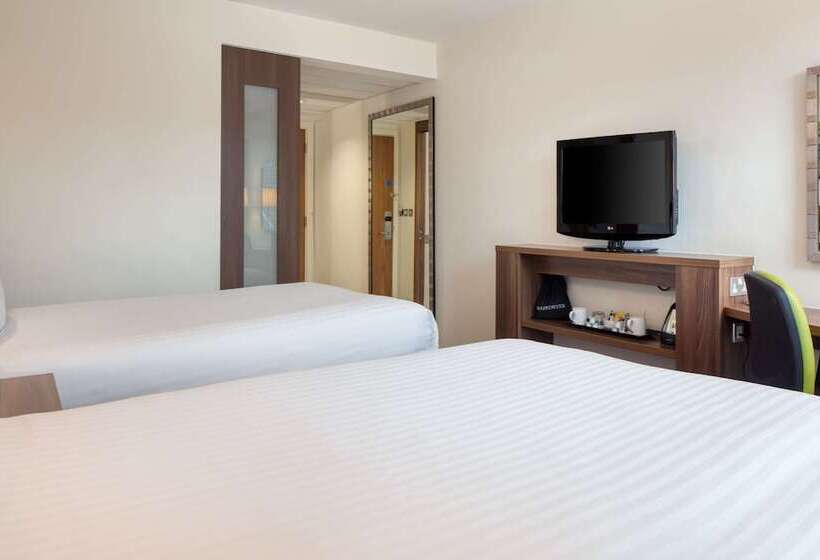 בית מלון כפרי Hampton By Hilton York